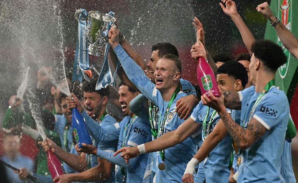 मैनचेस्टर सिटी ने जीता ईएफएल कप, आर्सेनल को 2-0 से हराकर खिताब पर किया कब्जा