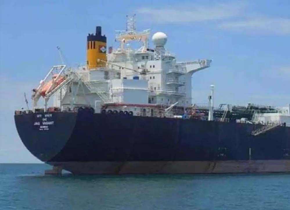 तेल संकट के बीच सऊदी अरब और UAE से भारत आ रहे टैंकर, सरकार ने दी बड़ी राहत की जानकारी