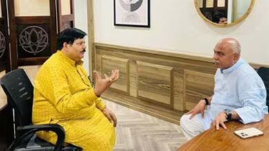 सरकार के खिलाफ धरना देने पर BJP विधायक को तलब, CM और प्रदेश अध्यक्ष ने भोपाल बुलाया सरकार के खिलाफ धरना देने पर BJP विधायक को तलब, CM और प्रदेश अध्यक्ष ने भोपाल बुलाया