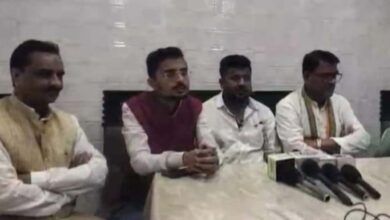 छात्र संघ चुनाव बहाली को लेकर एनएसयूआई का चरणबद्ध आंदोलन तेज, प्रेस वार्ता में दी रणनीति की जानकारी छात्र संघ चुनाव बहाली को लेकर एनएसयूआई का चरणबद्ध आंदोलन तेज, प्रेस वार्ता में दी रणनीति की जानकारी