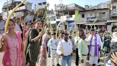 पाम संडे पर ईसाई समाज ने एक स्वर में व्यक्त की श्रद्धा, सभी ने कहा – प्रभु हम आपके सेवक हैं पाम संडे पर ईसाई समाज ने एक स्वर में व्यक्त की श्रद्धा, सभी ने कहा – प्रभु हम आपके सेवक हैं