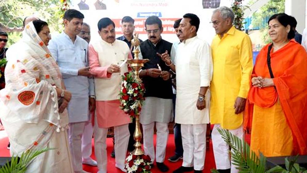 भारत में हवाई सेवाओं का विस्तार अकल्पनीय, अब हर तबके के लिए संभव हुई हवाई यात्रा : मुख्यमंत्री डॉ. यादव