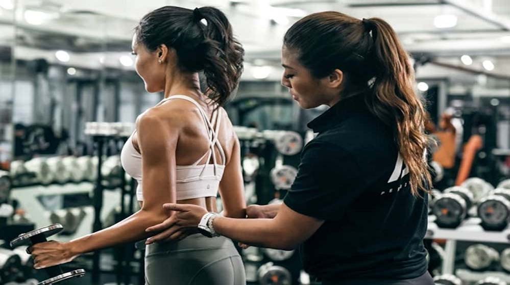 लड़कियों के लिए महिला ट्रेनर अनिवार्य, योगी ने सभी जिम की जांच का दिया आदेश लड़कियों के लिए महिला ट्रेनर अनिवार्य, योगी ने सभी जिम की जांच का दिया आदेश