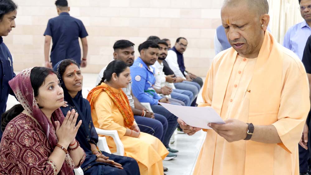 पीड़ितों की समस्याओं का उचित समाधान सरकार की प्राथमिकता: मुख्यमंत्री