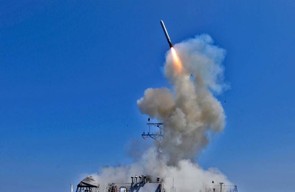 अमेरिका ने ईरान पर दागीं 29,750 करोड़ की टॉमहॉक, जानें क्यों है इतनी खास?