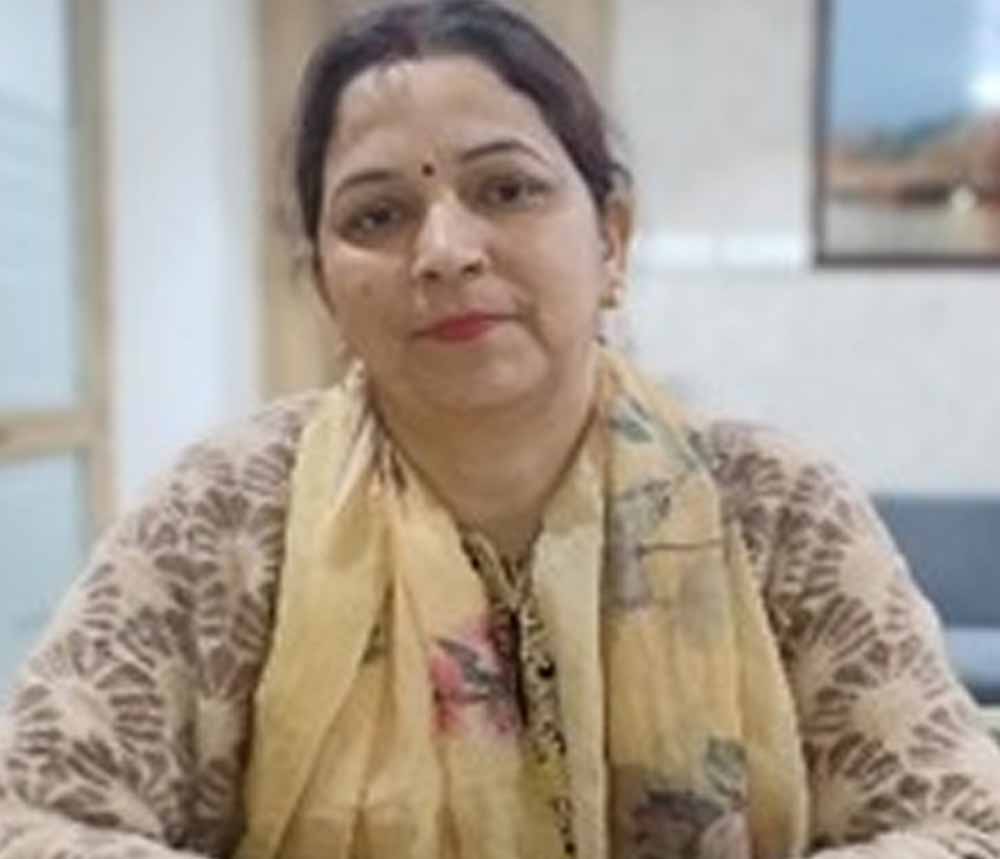 नारी तू नारायणी : गांव की बेटी ने दो वर्षों में दुग्ध व्यवसाय से अर्जित किए 34 लाख