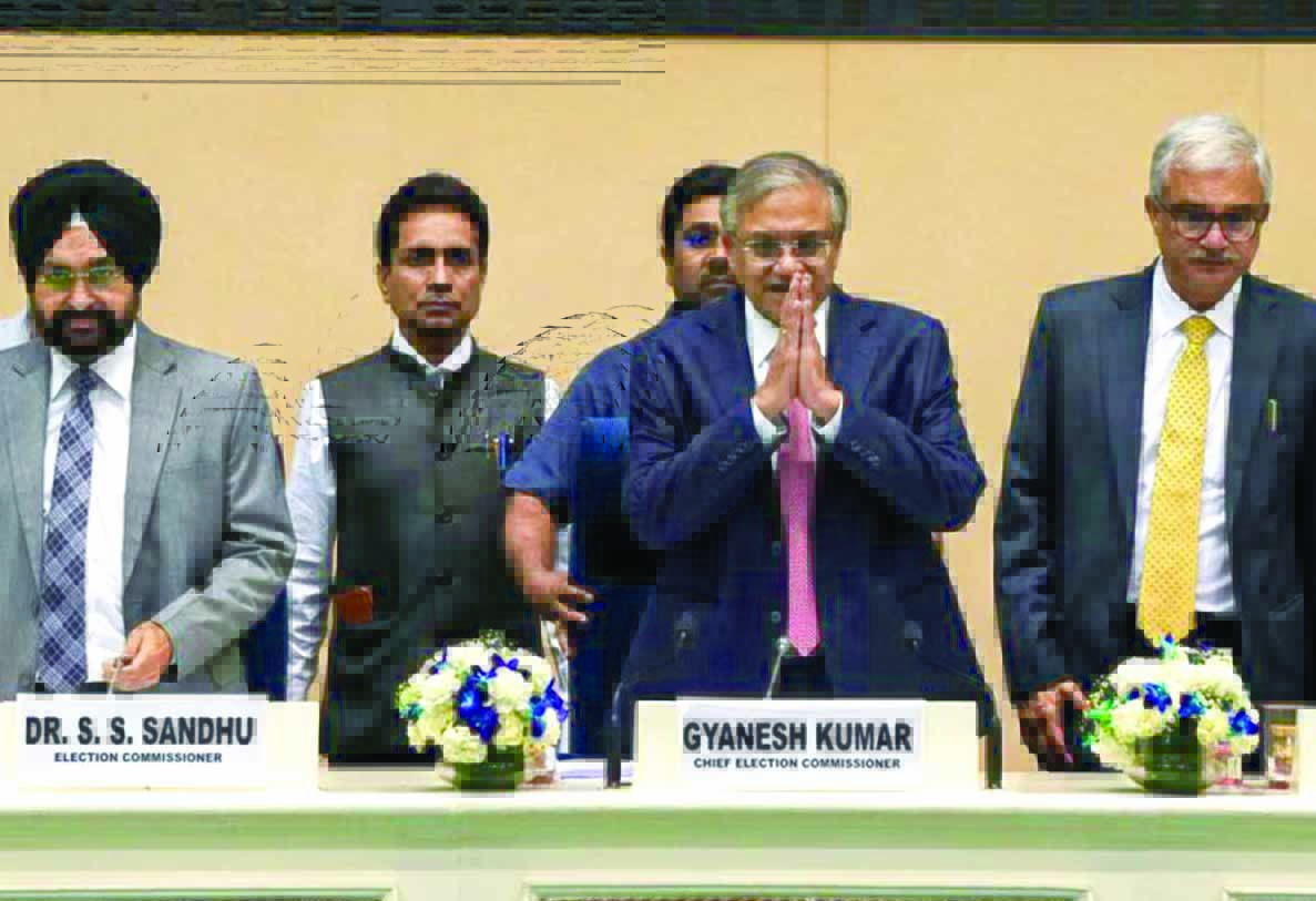 पांच राज्यों में चुनावी बिगुल, बंगाल में दो चरणों में और बाकी में एक चरण में मतदान