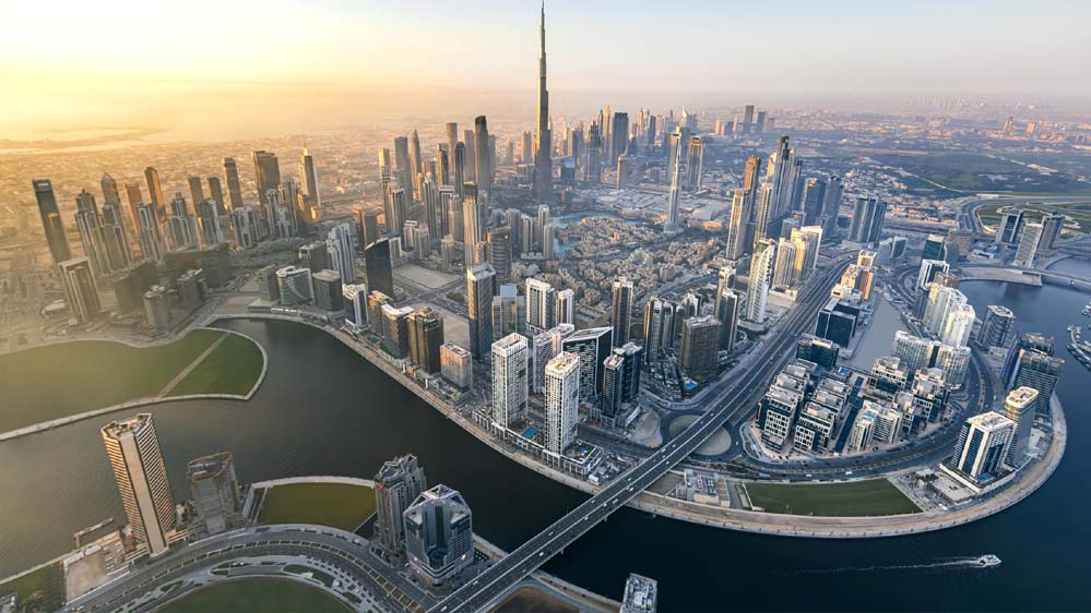 युद्ध के संकट में दुबई रियल एस्टेट, अरबों डॉलर के निवेश पर मंडरा रहा बड़ा खतरा