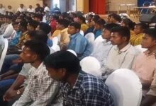 बस्तर के 125 नक्सलियों ने तेलंगाना में डाले हथियार, करोड़ों के हथियार सौंपे; IG ने बताया माओवादी क्यों छोड़ रहे हिंसा