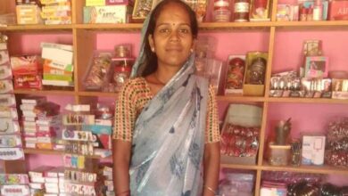 डिजिटल दौर में बदली तस्वीर: फैंसी स्टोर से प्रीति यादव बनीं नई पीढ़ी की आत्मनिर्भर उद्यमी