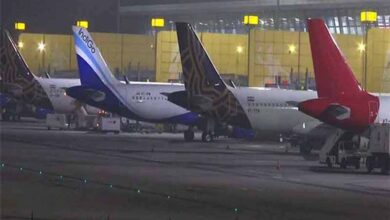 पश्चिम एशिया संकट का असर: दिल्ली एयरपोर्ट पर ‘ब्लैक फ्राइडे’, 104 अंतरराष्ट्रीय उड़ानें रद्द