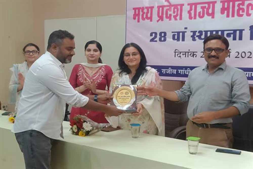 महिला सम्मान का असली अर्थ तब होगा जब महिलाओं के खिलाफ अपशब्द बंद होगा” : एआईजी  सिंह