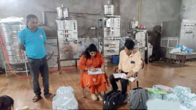 दुर्ग में खाद्य विभाग का एक्शन: पानी और जूस फैक्ट्रियों पर छापा, बड़ी जब्ती