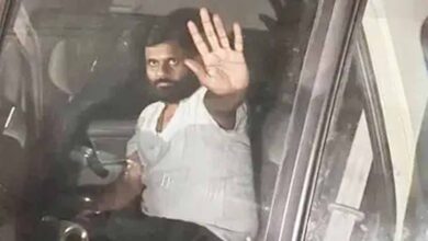 PM मोदी पर विवादित टिप्पणी भारी पड़ी: कांग्रेस नेता विनोद तिवारी को दिल्ली पुलिस ने किया गिरफ्तार