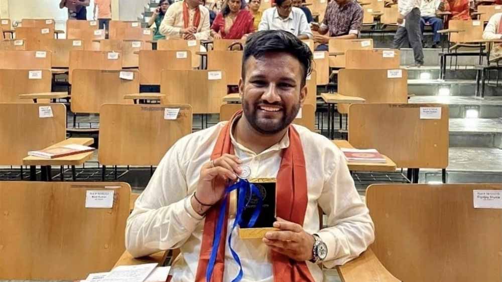 धार के प्रक्षाल जैन ने UPSC में लहराया परचम, 8वीं रैंक हासिल कर किया नाम रोशन