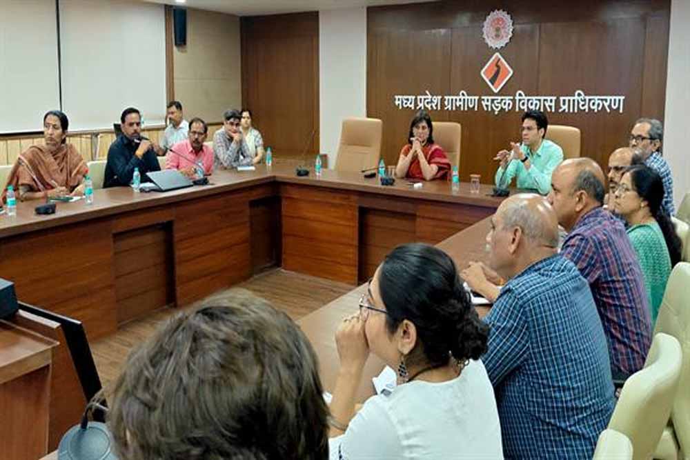 जल  गंगा संवर्धन अभियान के लक्ष्यों का समयबद्ध क्रियान्वयन करें सुनिश्चित : अपर मुख्य सचिव  रस्तोगी