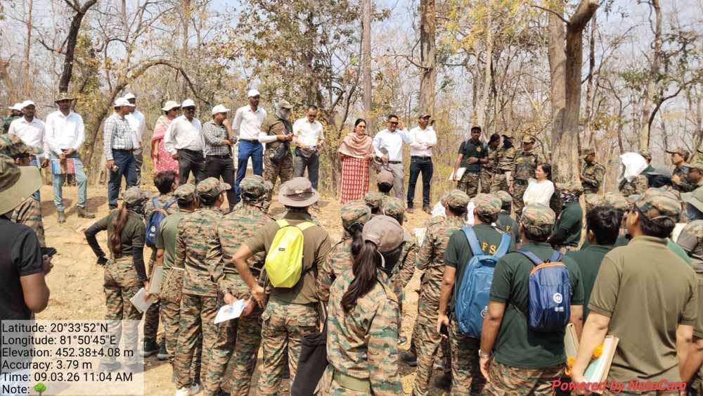 प्रशिक्षु आईएफएस अधिकारियों ने छत्तीसगढ़ में भू-जल संरक्षण कार्यों का किया अध्ययन प्रशिक्षु आईएफएस अधिकारियों ने