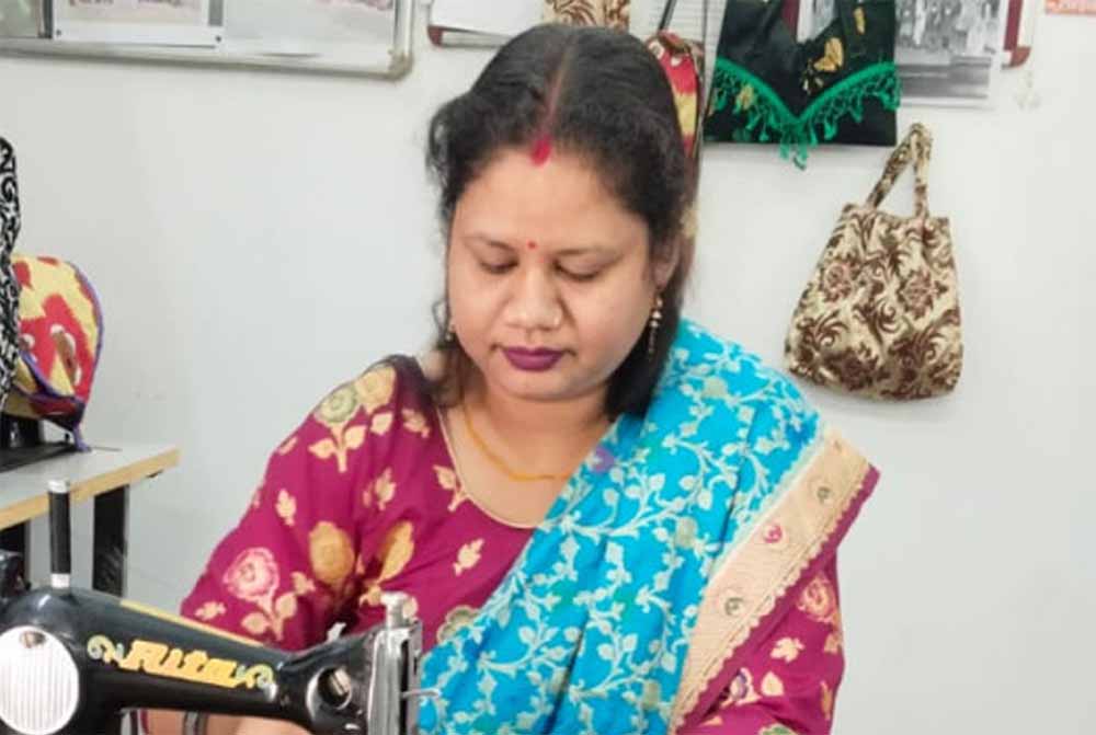 टेलरिंग के व्यवसाय में पूजा देवांगन को मिला मजबूत आधार टेलरिंग के व्यवसाय में पूजा देवांगन को मिला मजबूत आधार