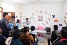 अपर मुख्य सचिव मनोज पिंगुआ ने पुनर्वास केंद्र का किया निरीक्षण