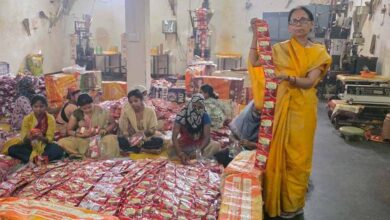 नारी शक्ति से औद्योगिक प्रगतिः पूनम जायसवाल ने 20 महिलाओं को दिया रोजगार, बनीं आत्मनिर्भरता की मिसाल