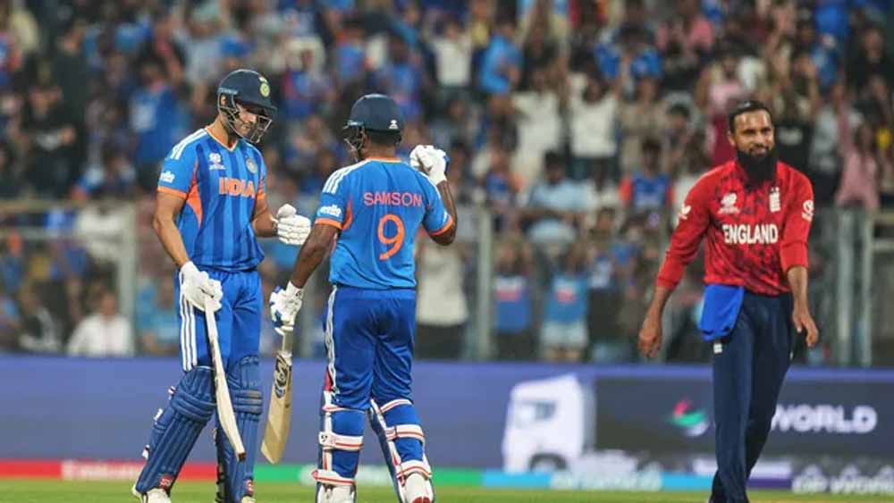 सेमीफाइनल में भारत का दमदार प्रदर्शन, इंग्लैंड के खिलाफ ठोके 253 रन