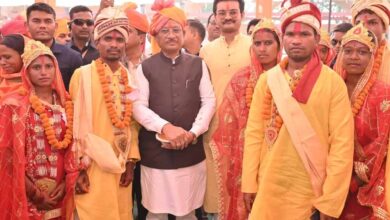 बेटियों के सम्मान का संकल्प: 240 नवविवाहित जोड़ों को मुख्यमंत्री ने दिया सुखद दांपत्य जीवन का आशीर्वाद