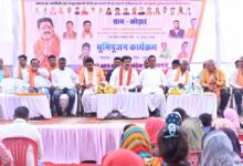 उपमुख्यमंत्री ने 4.08 करोड़ रूपए की लागत के सकरी नदी तटबंध निर्माण का किया भूमिपूजन उपमुख्यमंत्री ने 4.08 करोड़ रूपए की लागत के सकरी नदी तटबंध निर्माण का किया भूमिपूजन