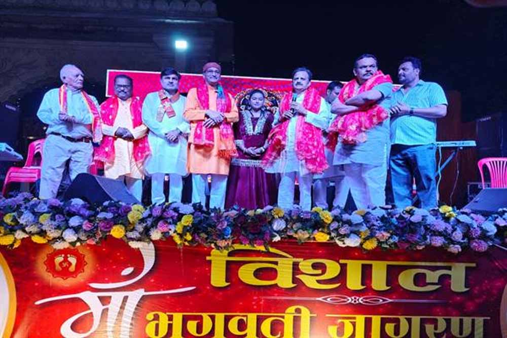 माँ के आशीर्वाद से ही सभी कार्य सफल होते हैं : उप मुख्यमंत्री  शुक्ल