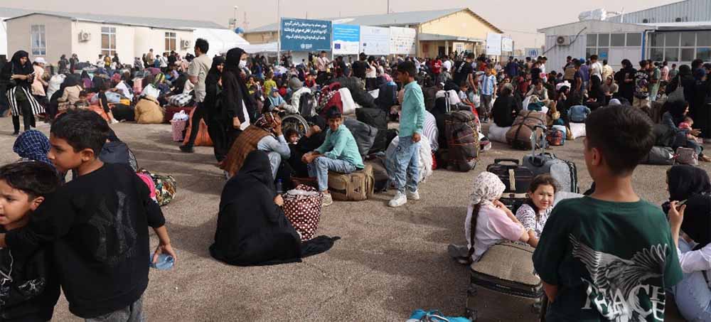 ईरान में संकट गहराया: हजारों लोग बेघर, 32 हजार लोगों ने अफगानिस्तान में ली शरण – संयुक्त राष्ट्र ईरान में संकट गहराया: हजारों लोग बेघर, 32 हजार लोगों ने अफगानिस्तान में ली शरण – संयुक्त राष्ट्र