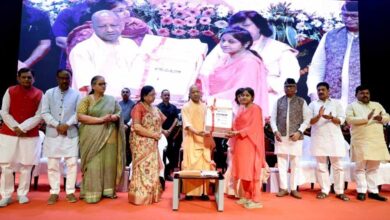 इस साल आंगनवाड़ी में 5 हजार कार्यकत्रियों व 60 हजार सहायिकाओं की भर्ती का लक्ष्य: सीएम योगी