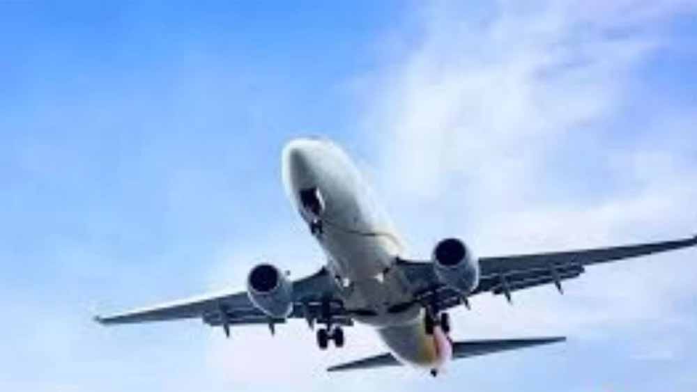 प्रयागराज एयरपोर्ट पर हड़कंप: फोन पर धमकी, ‘मेरी बात सच होगी, सभी फ्लाइट क्रैश’