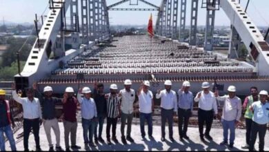 इंदौर में डबल डेकर फ्लाईओवर निर्माण ने पकड़ी रफ्तार, 400 टन ‘बो स्ट्रिंग’ हवा में असेंबल