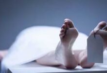 सूरत मंदिर के बाथरूम में मिलीं 2 छात्राएं, बेहोशी के इंजेक्शन और ChatGPT से सुसाइड का तरीका पूछा