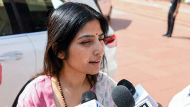 ईरान से बिगड़े रिश्तों का असर! LPG संकट पर डिंपल यादव का बड़ा बयान