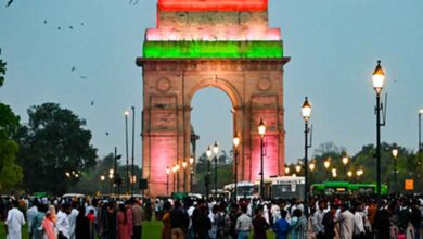 इंडिया गेट-कर्तव्य पथ पर सख्ती बढ़ी, रेड लाइट कैमरों से कटेंगे चालान