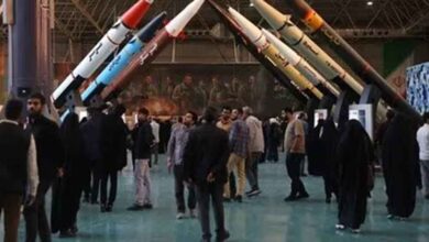 अमेरिका से छोटा देश, फिर भी क्यों नहीं झुकता ईरान? जानिए कितनी ताकतवर है उसकी मिलिट्री