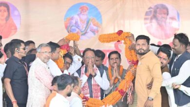 माँ कर्मा के आदर्श हमें एकजुट, संगठित और सशक्त बनने की प्रेरणा देते हैं – मुख्यमंत्री साय माँ कर्मा के आदर्श हमें एकजुट, संगठित और सशक्त बनने की प्रेरणा देते हैं – मुख्यमंत्री साय