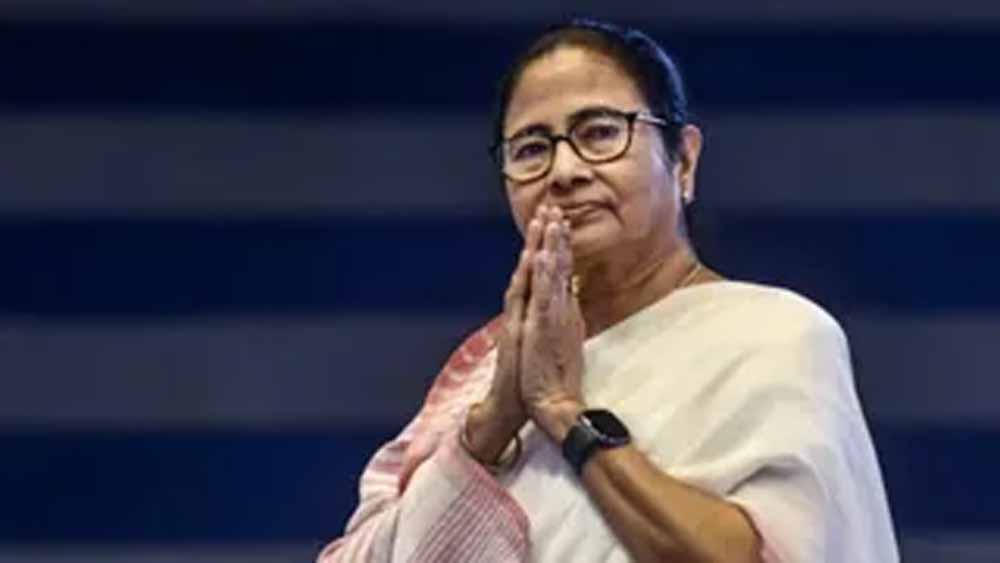 चुनाव से पहले ममता का बड़ा दांव: 10वीं पास बेरोजगारों को मिलेगा मासिक भत्ता