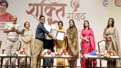 आँगन से आसमान तक महिलाओं की भूमिका महत्वपूर्ण:  रहाटकर