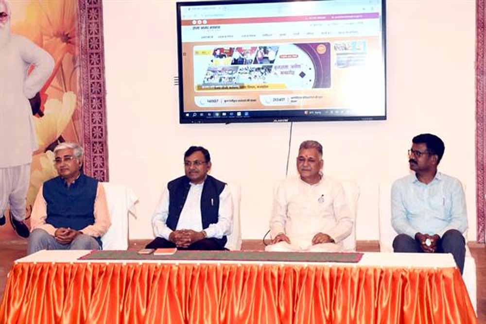 परोपकार, सहयोग और मानवीय संवेदनाओं को प्रोत्साहित करना ही आनंदम का ध्येय : मंत्री परमार