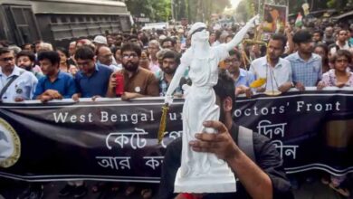 बंगाल राजनीति में बड़ा संकेत: RG कर केस की पीड़िता की मां को BJP से चुनाव लड़ने का ऑफर?