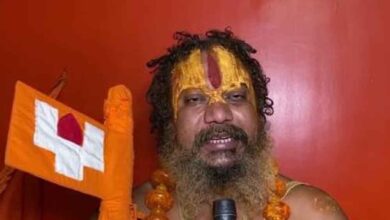 बंगाल हिंसा पर अयोध्या के संतों का गुस्सा, राष्ट्रपति शासन की मांग तेज बंगाल हिंसा पर अयोध्या के संतों का गुस्सा, राष्ट्रपति शासन की मांग तेज