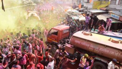 उज्जैन में रंग पंचमी की गेर के दौरान पटाखा फटा, मची अफरातफरी; 5 लोग घायल, बड़ा हादसा टला