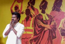 तमिलनाडु चुनाव: TVK चीफ विजय का बड़ा वादा – हर महीने 2500 रुपये और 8 ग्राम सोना