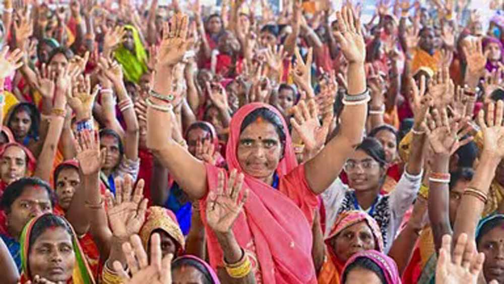 यूपी में बड़ा चुनावी बदलाव! 120 लोकसभा सीटें और 603 विधानसभा सीटें, महिला आरक्षण से बढ़ेगा दायरा