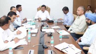 ऊर्जा मंत्री ने की विभागीय योजनाओं की गहन समीक्षा