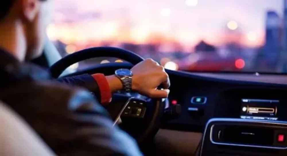 यूपी में बड़ा बदलाव: 51 जिलों में फिर शुरू होगी मैनुअल वाहन फिटनेस जांच