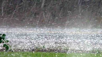 यूपी के 35 जिलों में बारिश और ओले की चेतावनी, 60 किमी की रफ्तार से चलेंगी हवाएं