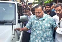 पश्चिम बंगाल के पूर्व मंत्री पार्थ चटर्जी के घर ED की रेड, SSC घोटाले में एक्शन