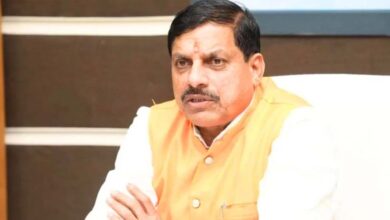 इस्तीफा दे पूरी प्रदेश कांग्रेस… वंदे मातरम के अपमान पर भड़के CM यादव